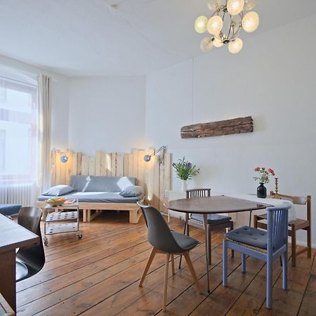 Courtyard Apartment Berlim Exterior foto